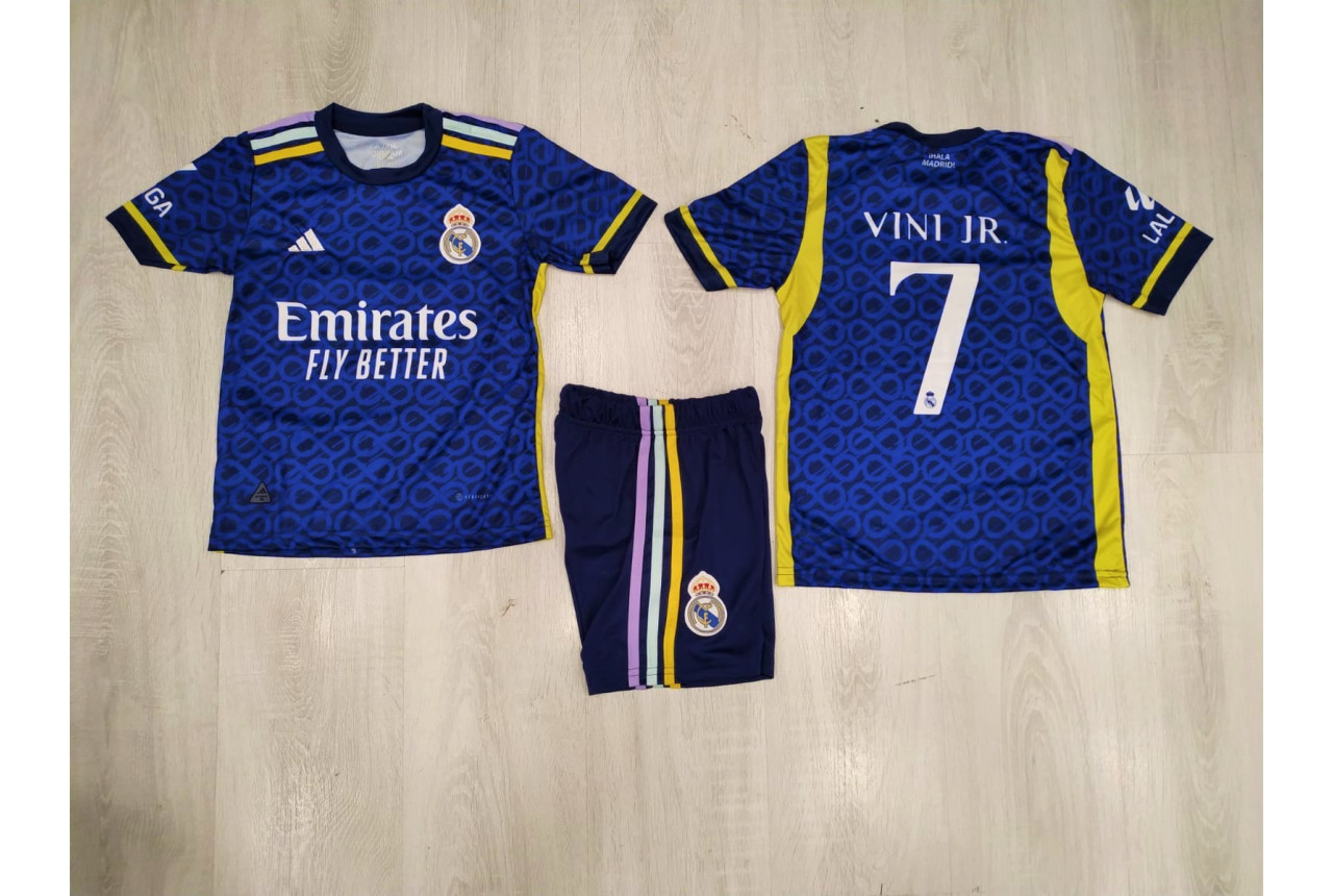 Детски футболен комплект Real Madrid VINI JR 7 Детски футболен комплект Real Madrid VINI JR 7